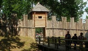 Skansen Archeologiczny "Karpacka Troja" w Trzcinicy